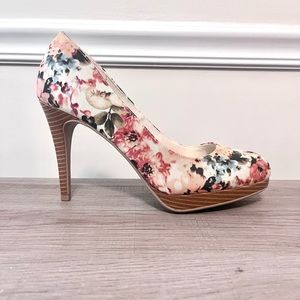 Christian Siriano Floral Canvas Platform Stiletto Pumps, 8